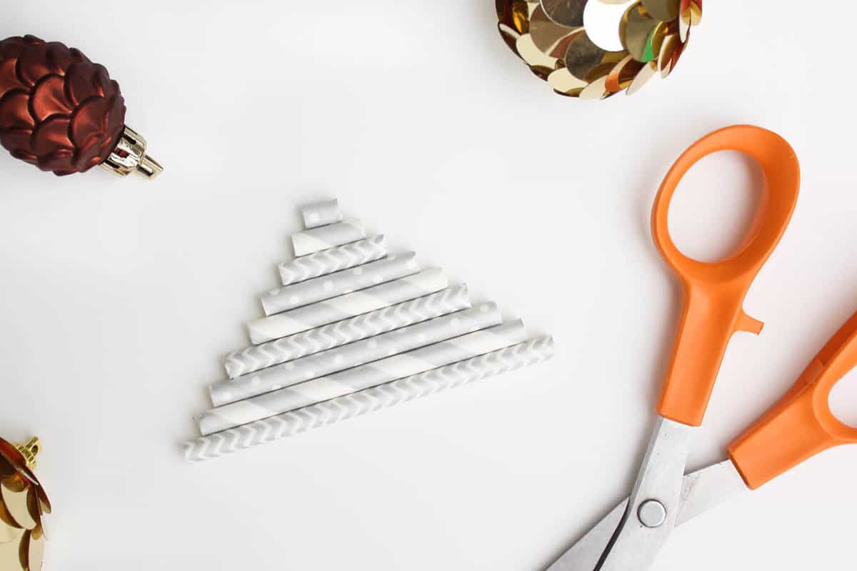 DIY Christmas Ornament Tutorial Using Paper Straws