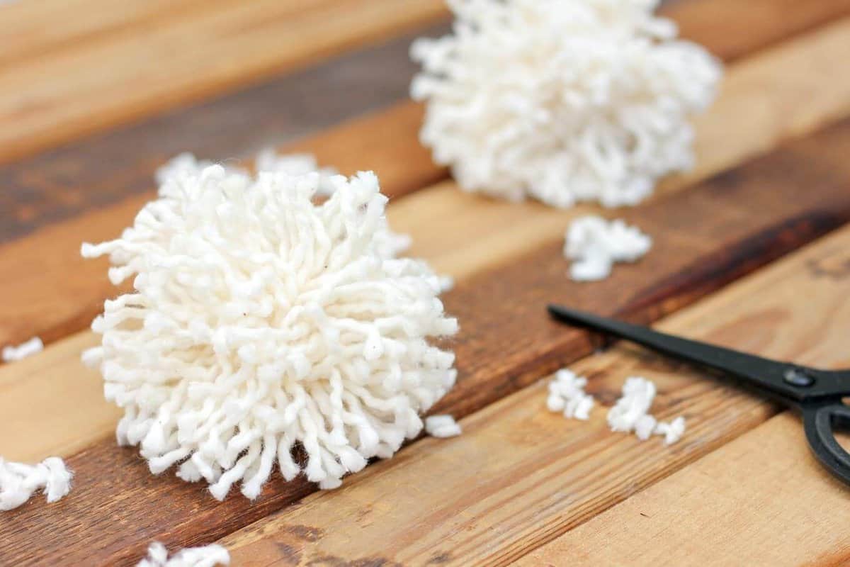 Making Pom-Poms