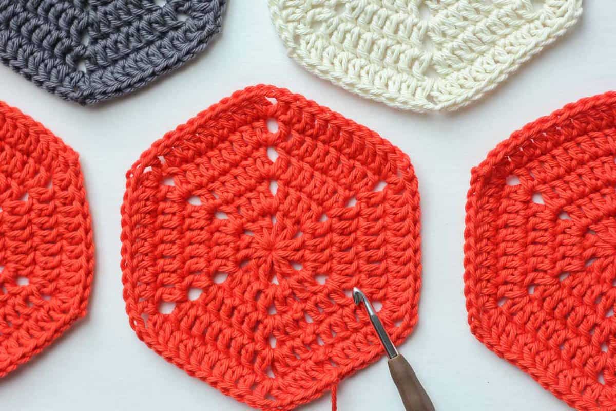 basic crochet hexagon pattern-3 » Make & Do Crew