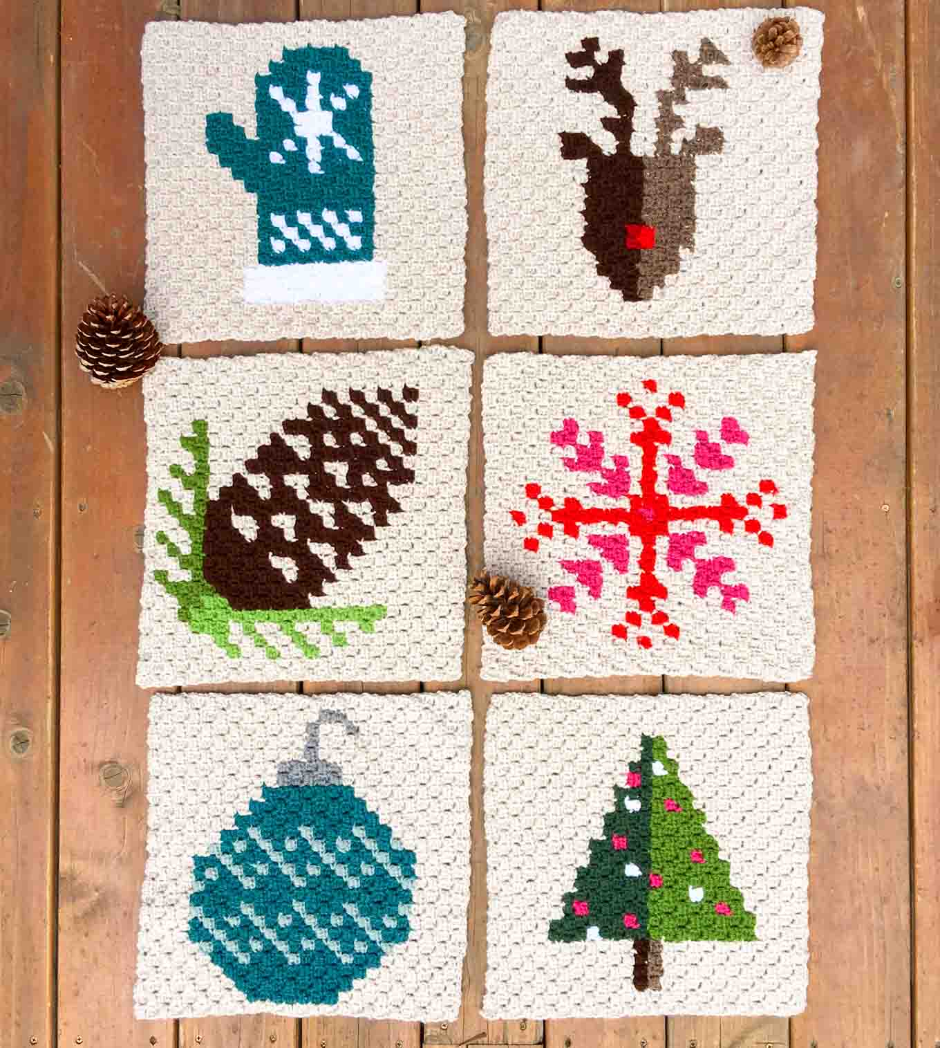 This is square #8 of 9 in my c2c Christmas afghan series. Make this modern Christmas stocking block as a merry throw pillow for the holiday season, or add it to your own winter graphgan. Click to download the free, printable crochet pattern.