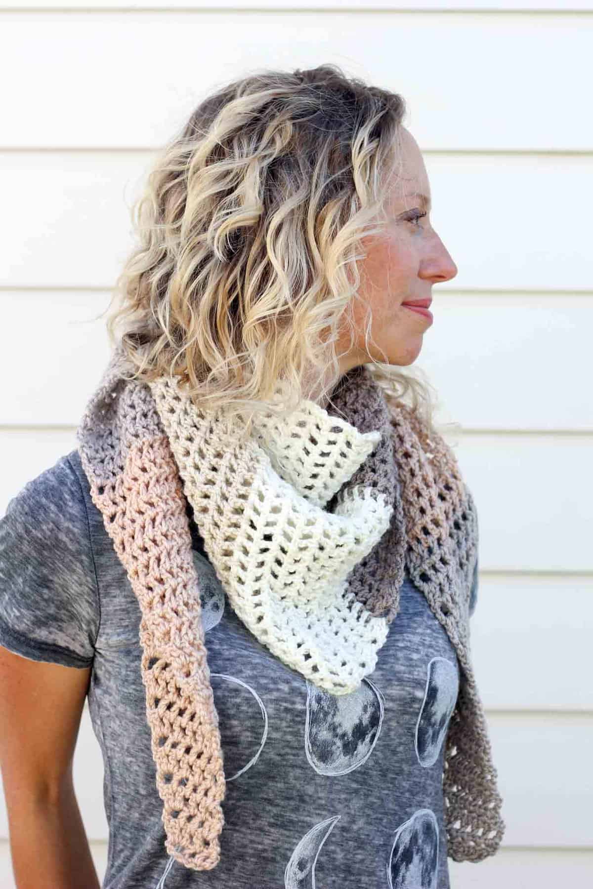 Free Caron Cakes Crochet Pattern - Desert Winds Triangle Scarf