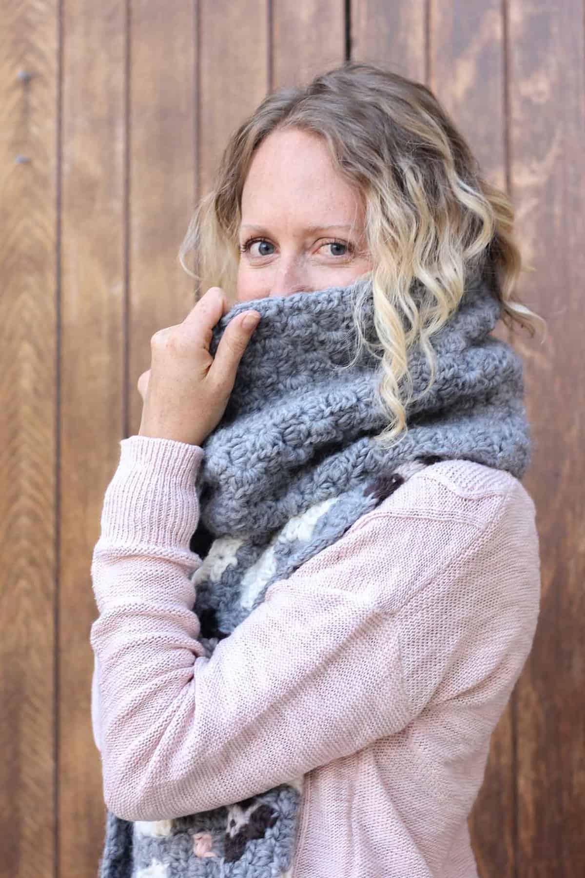 Whether you live in the North Pole or just want to jump on the super scarf trend, this nordic crochet super scarf pattern will keep you feeling warm, but lookin' hot all winter long. Click to download the free c2c graph pattern.