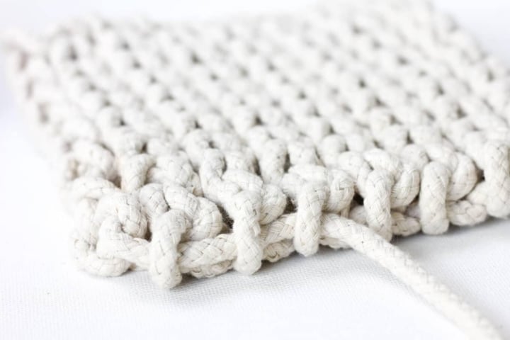 Clothesline Trivet - Free Modern Crochet Pattern Using Rope