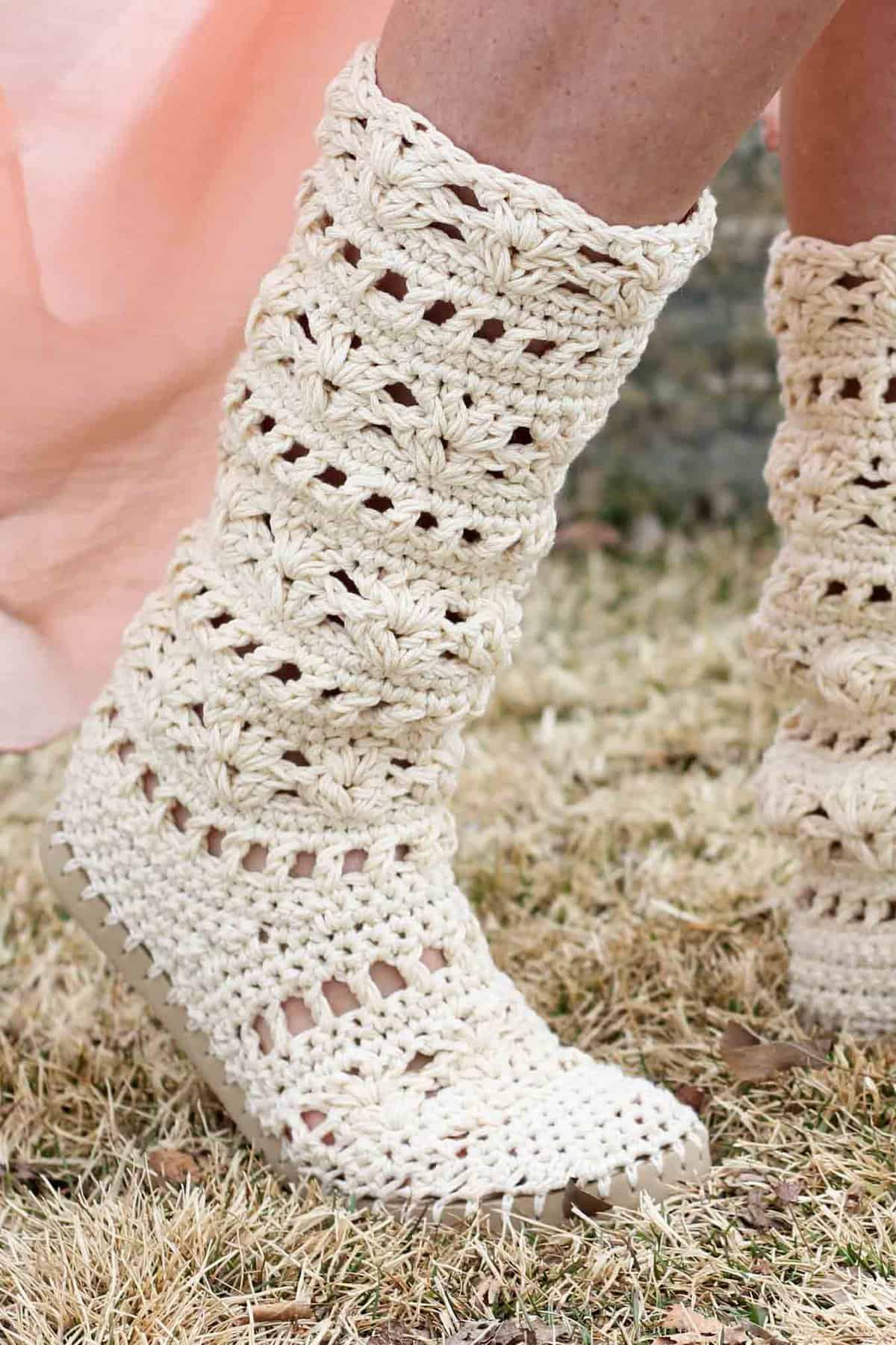 Whether you're headed to Coachella or your local concert in the park, this crochet boots pattern for adults will complete your boho-inspired outfits all season long! Made with Lion Brand 24/7 Cotton in Ecru. 