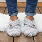Women’s Sunday Slippers – Free Crochet Slippers Pattern