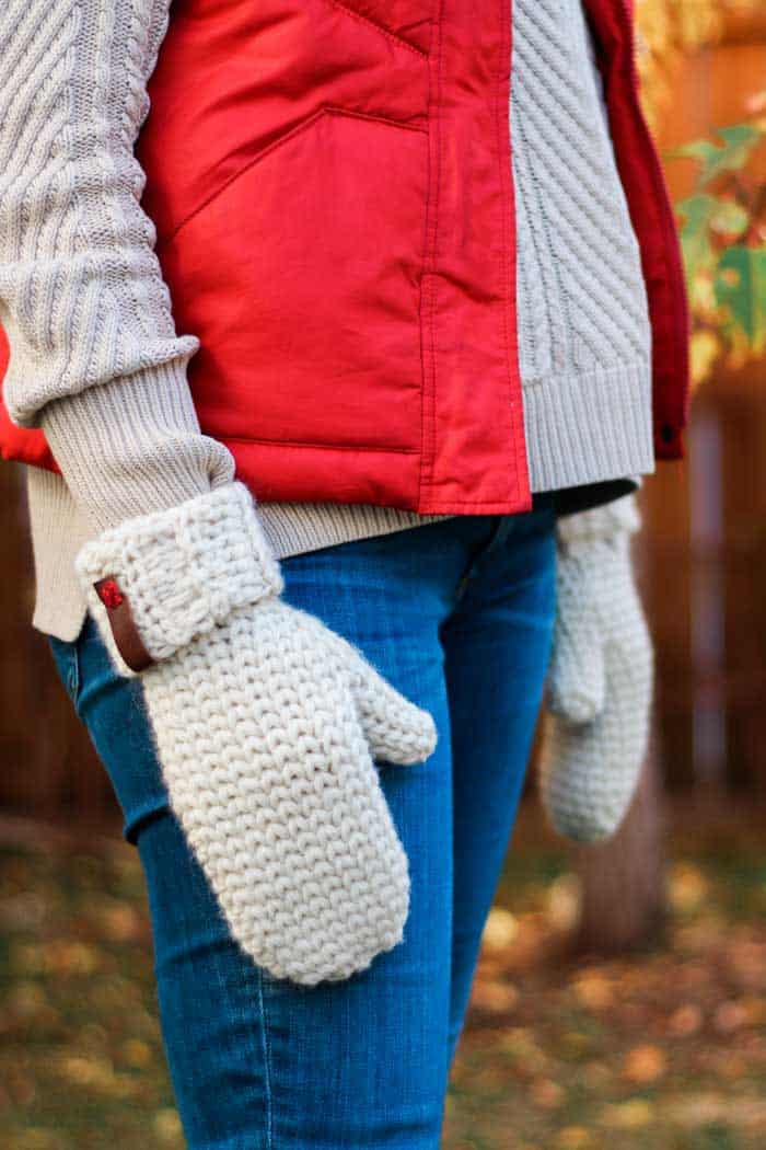 This is crochet?! This free crochet mitten pattern uses the waistcoat stitch (aka the center single crochet stitch) to create a classic knit look. And the Lion Brand Fishermen's Wool makes them naturally water resistant! Get the free Morning Mittens pattern from Make & Do Crew.