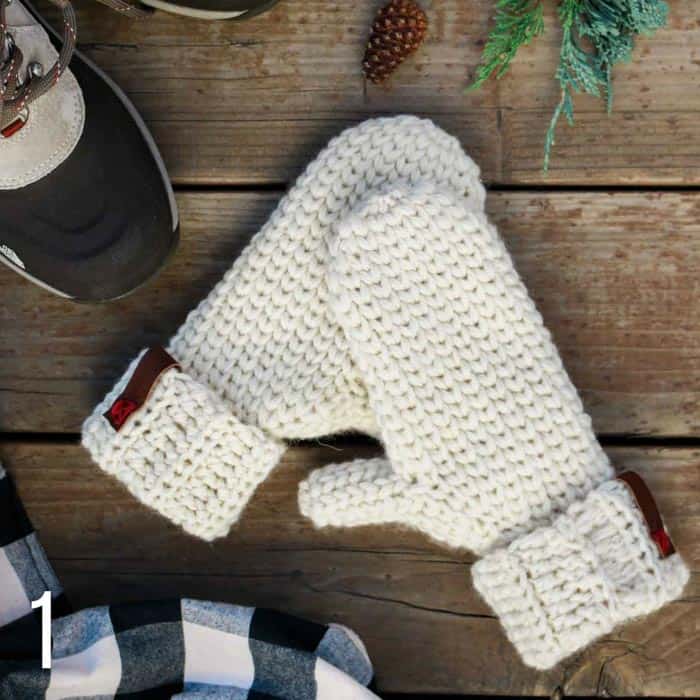 Crochet Patterns to Make in an Hour or Less - The Unraveled Mitten