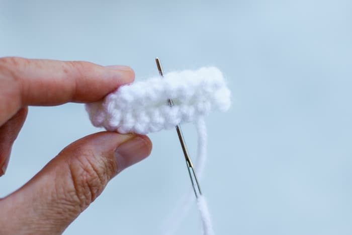 How to crochet an amigurumi alpaca or llama ear. Tutorial and free pattern.