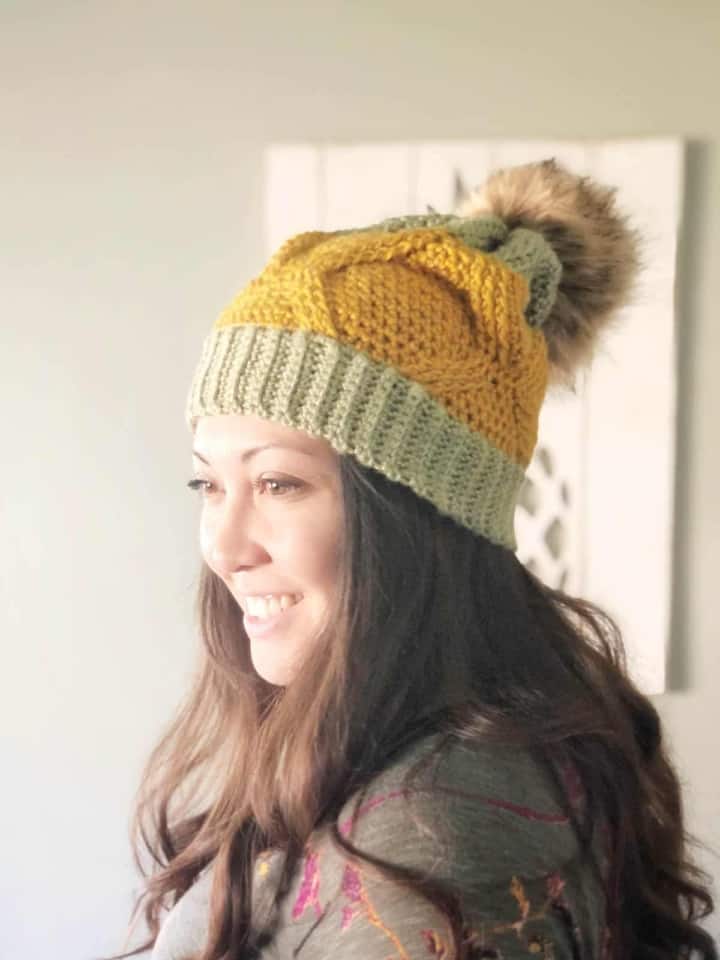 Pineapple Crown Beginner Crochet Cable Hat Pattern » free pattern with ...