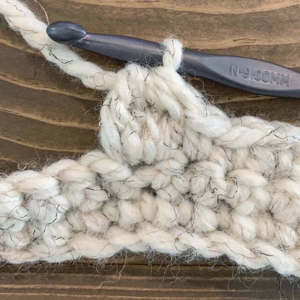 How to make a crochet bobble