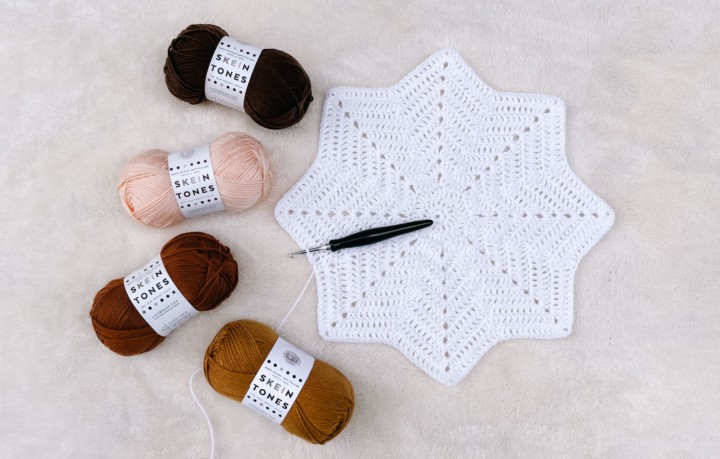 Rising Crochet Star Blanket - Free Pattern - Part 1 » Make & Do Crew