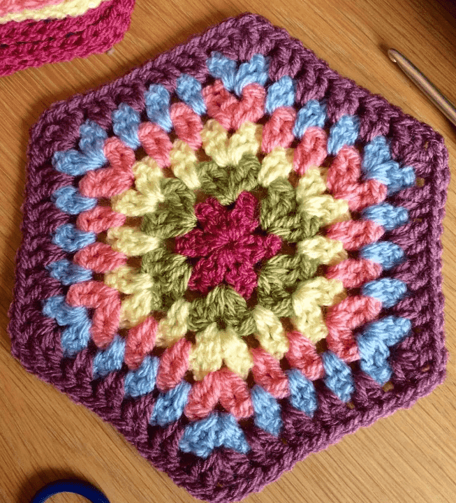 Unusual granny square pattern free