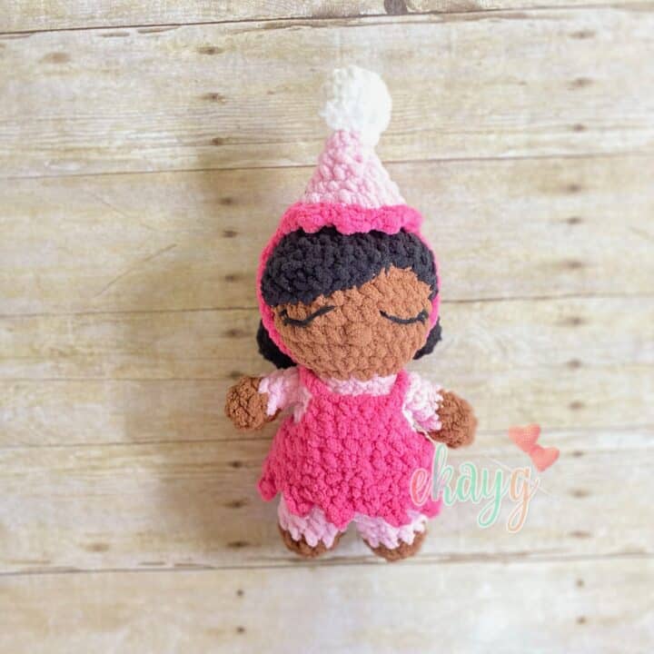 A birthday girl amigurumi doll.