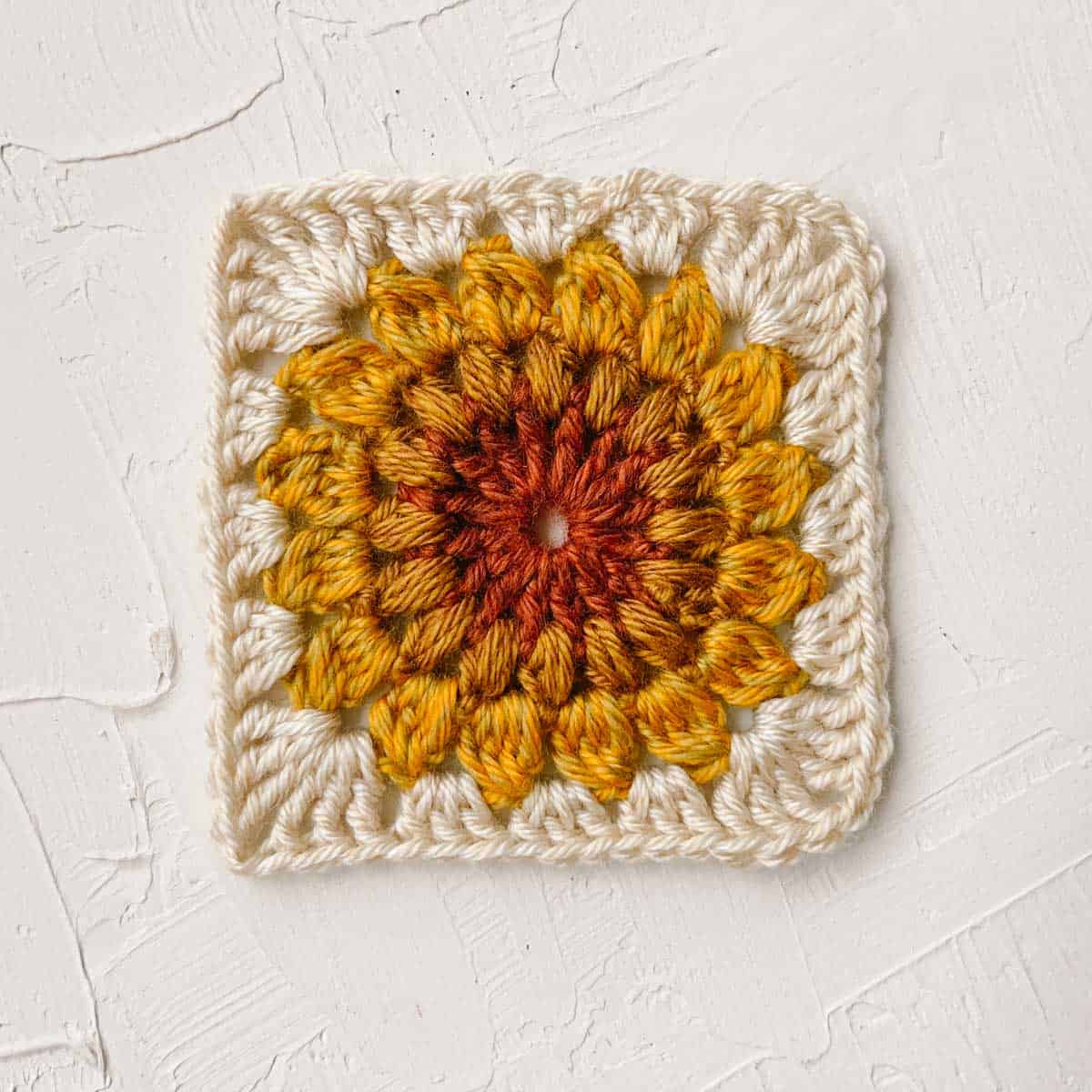 Crochet Sunburst (Sunflower) Granny Square Pattern + Tutorial