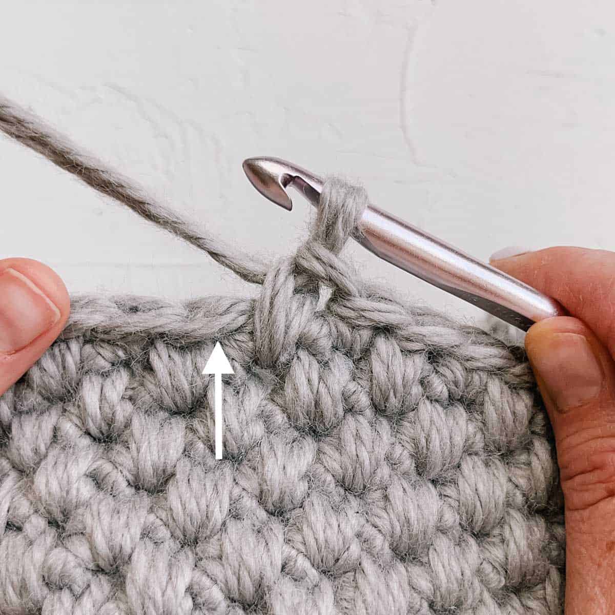 Spike stitch step 3: where to place the single crochet.