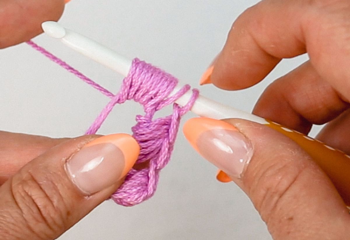 How to crochet a puff stitch.