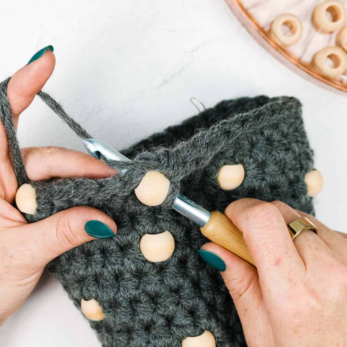 How to insert hook in the next stitch and yarn over.
