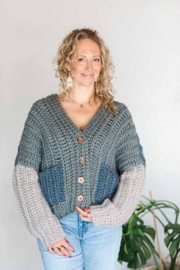 3 Day Chunky Crochet Cardigan Pattern + Video
